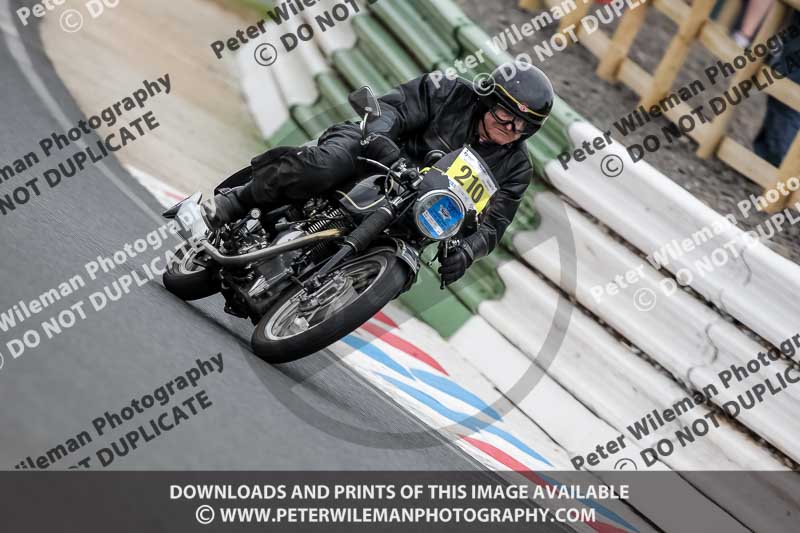 Vintage motorcycle club;eventdigitalimages;mallory park;mallory park trackday photographs;no limits trackdays;peter wileman photography;trackday digital images;trackday photos;vmcc festival 1000 bikes photographs